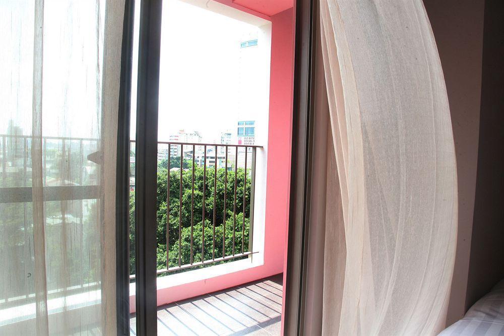 Micasa Hotel Taichung Exterior photo